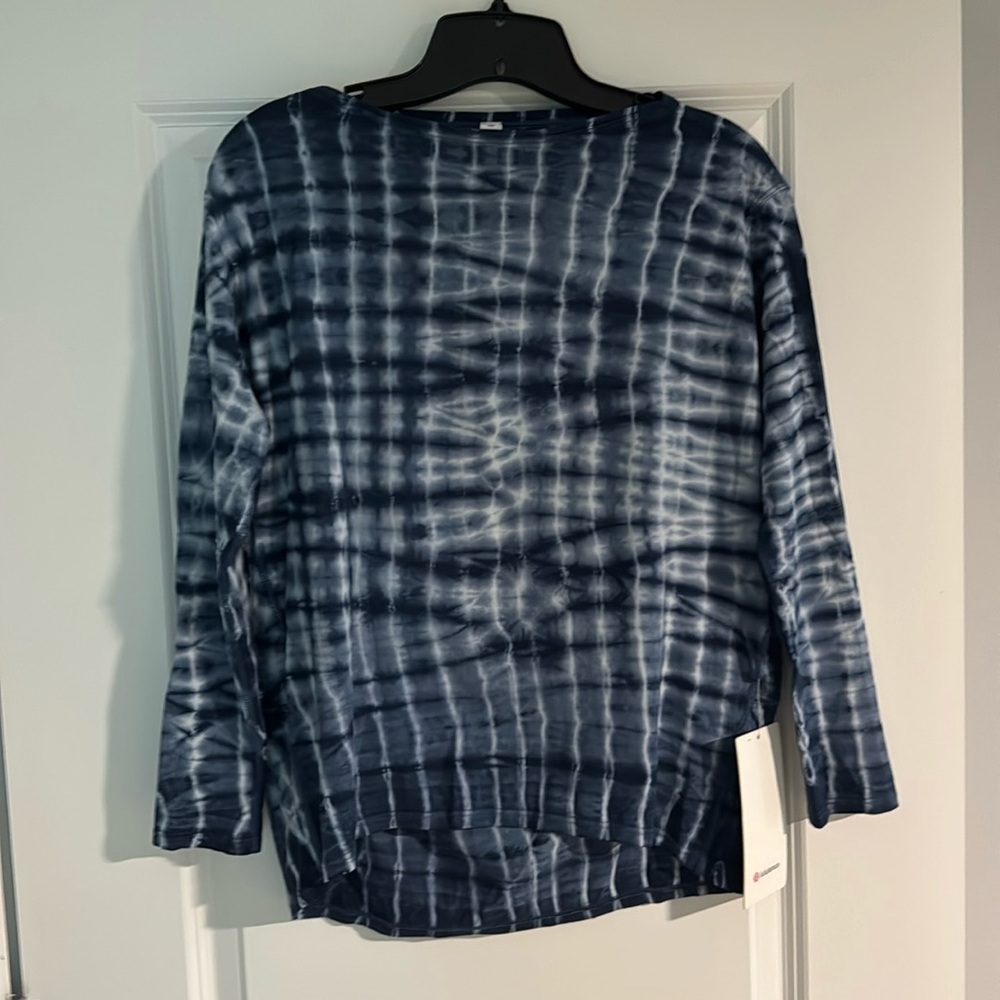 NWT Lululemon Back In Action Long Sleeve Shirt Size 2